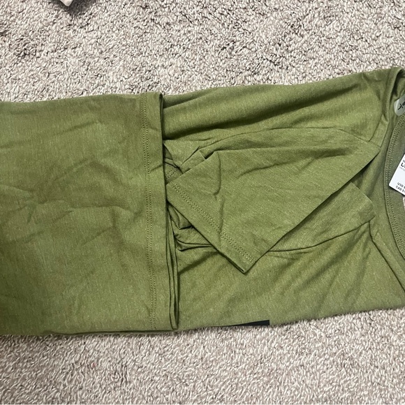 The Children's Place Boys Short Sleeve Tee Bundle - Picture 9 of 9